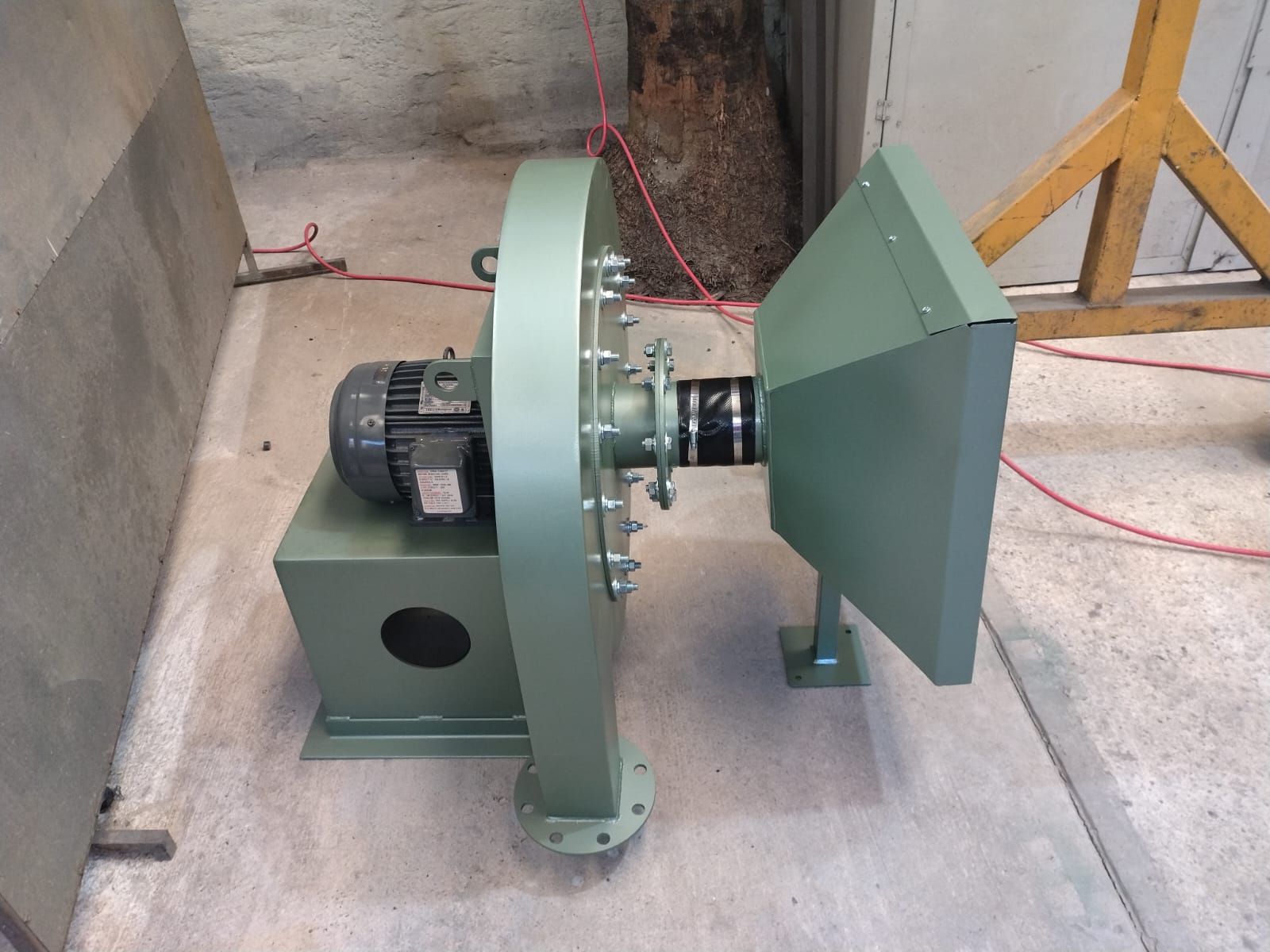 Quemador industrial ecológico con control de exceso de aire